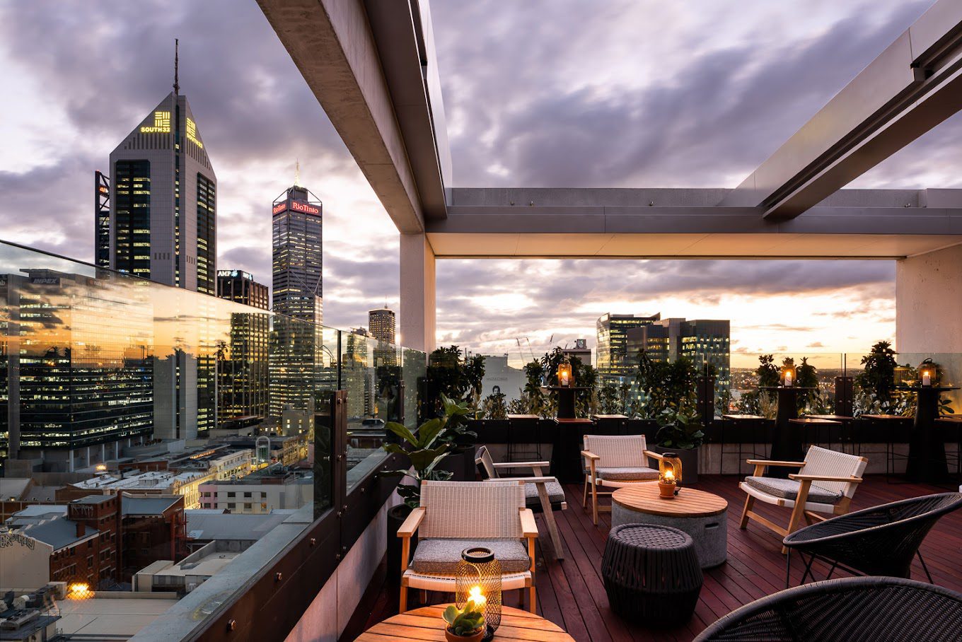 Perth rooftop bars qt 